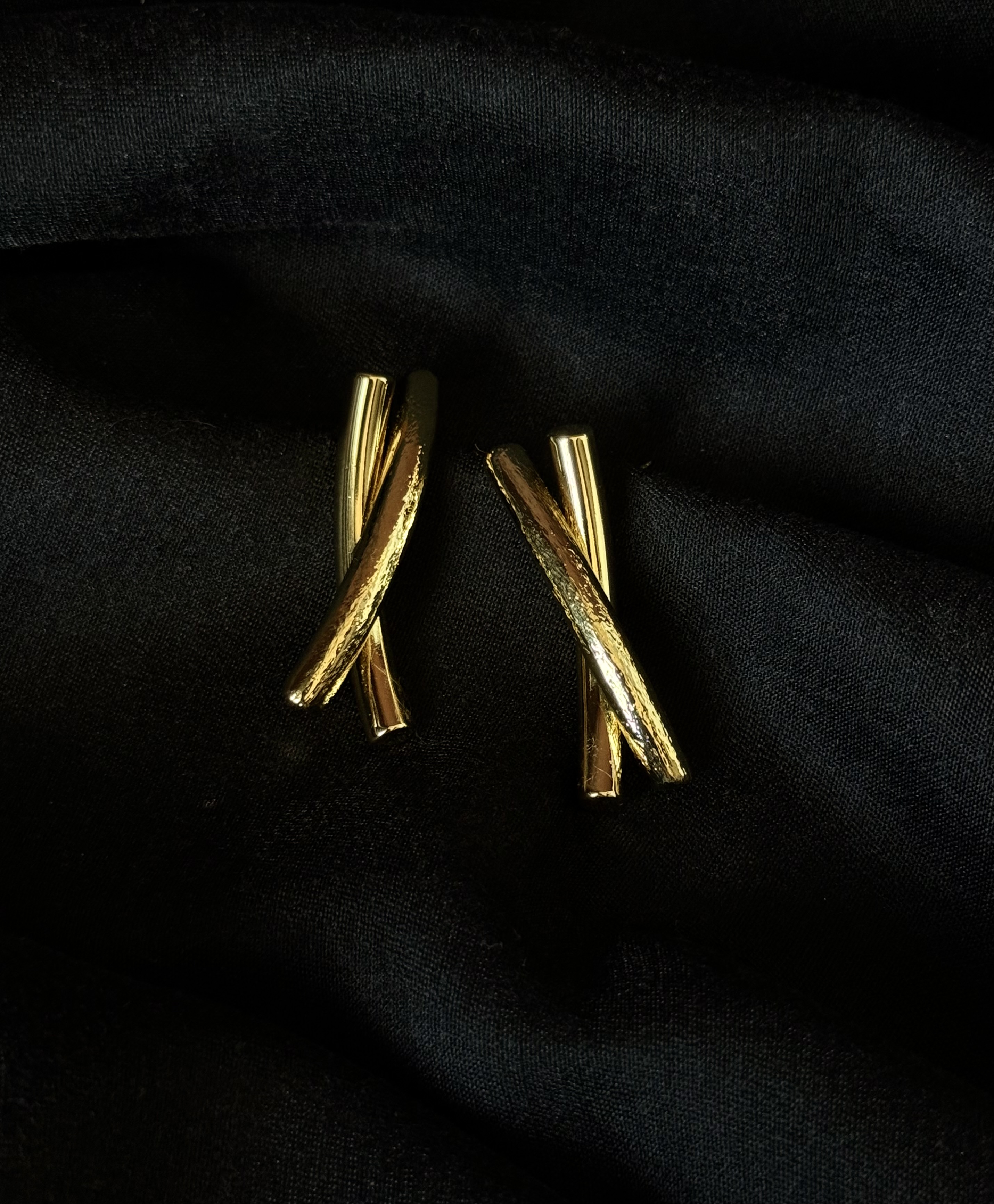 Gold Tasarım Küpe