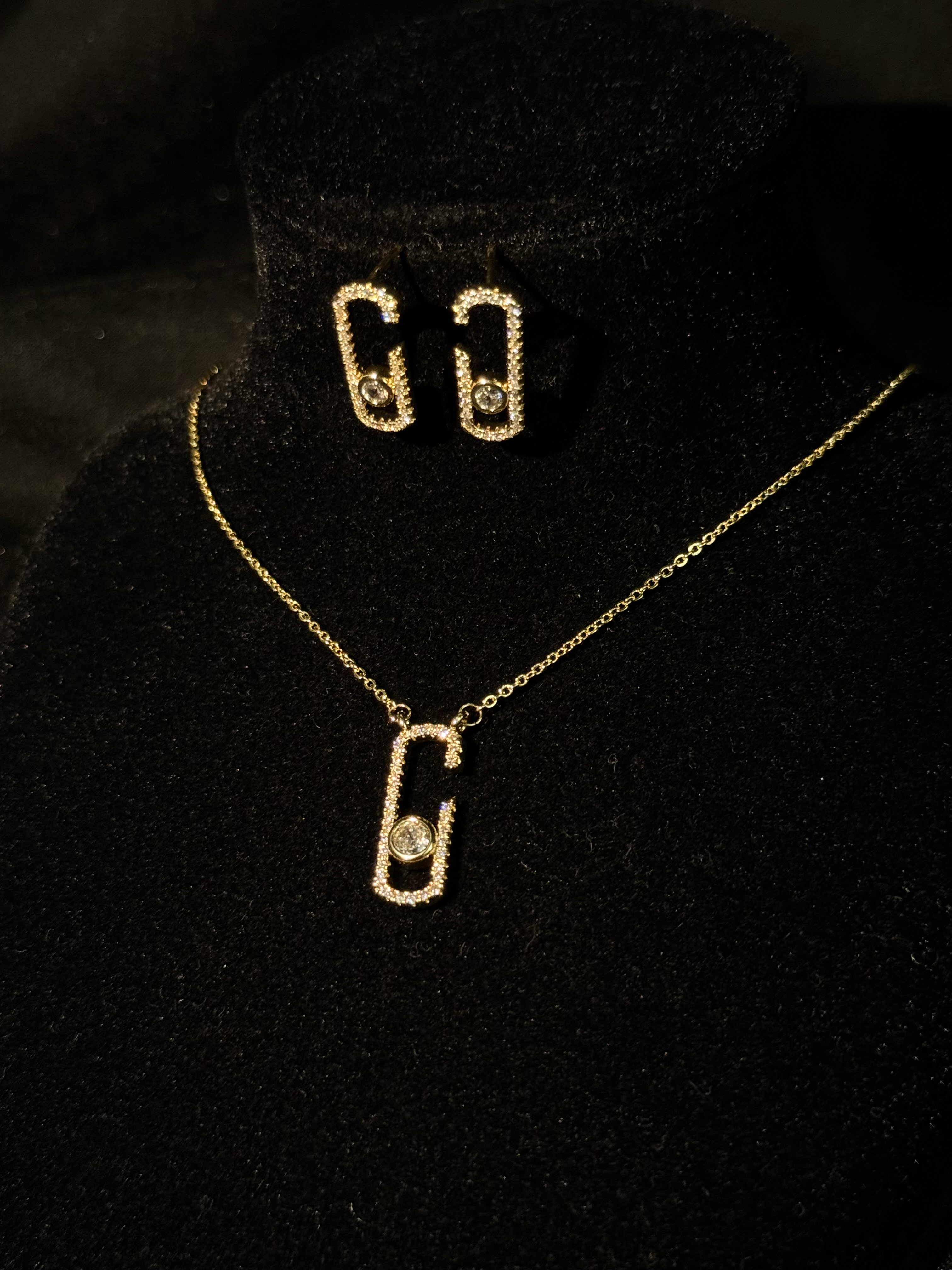 Gold Taşlı Kolye Set görseli 2
